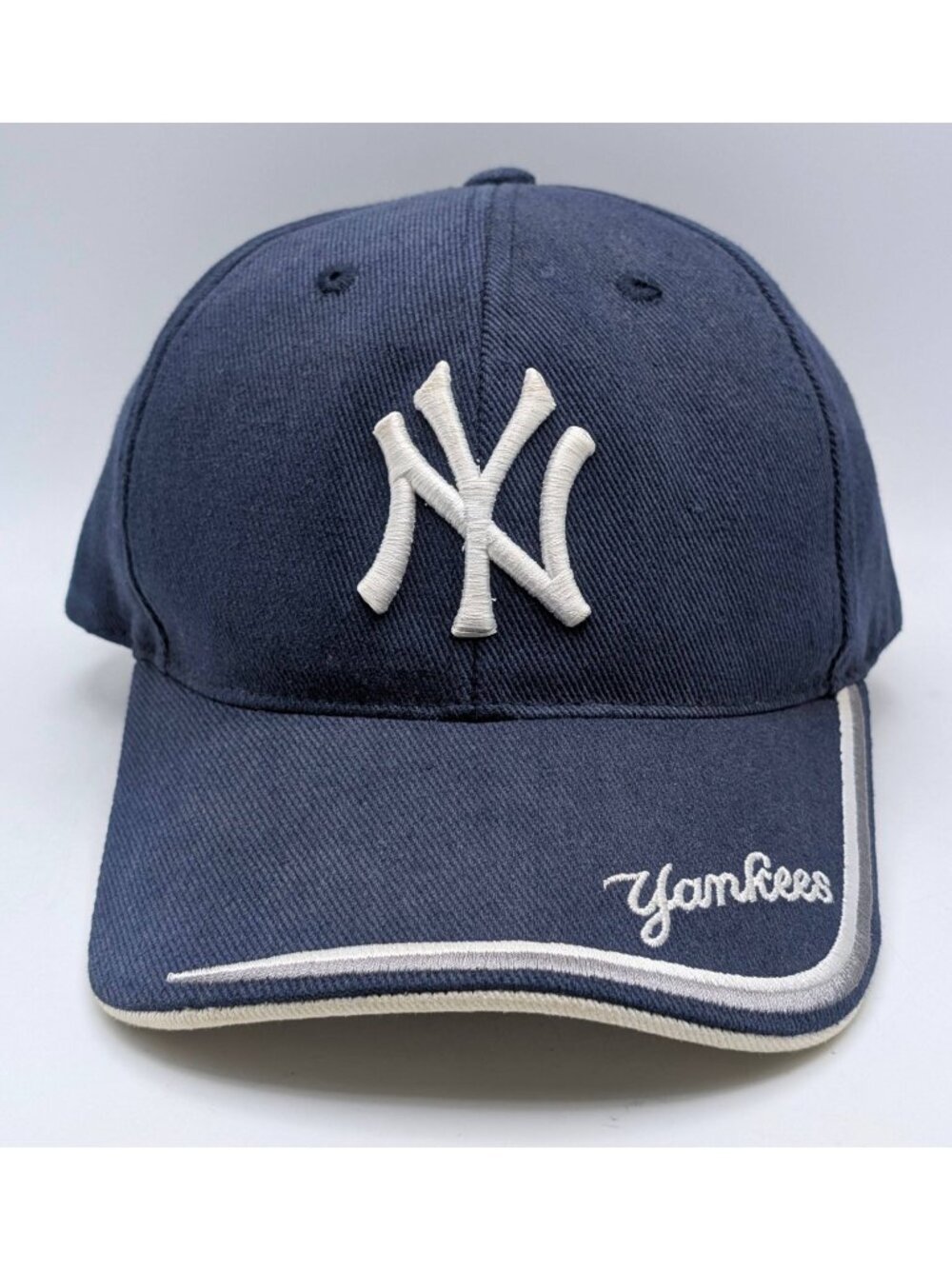 Vintage New York Yankees Hat Cap Adjustable Strap Back Adult MLB Baseball TEI - Picture 2 of 5